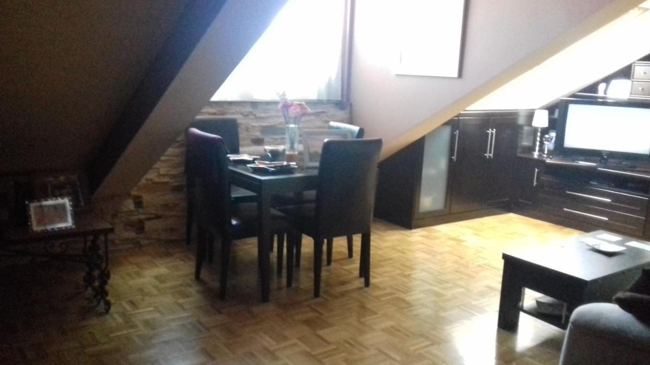 Atico Bajo Cubierta Con Garaje Registro Nº Vut829As Appartement Avilés Buitenkant foto
